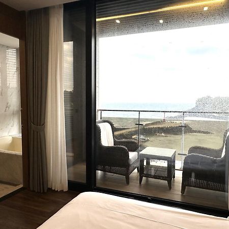Dyne Oceano Hotel Jeju Exterior foto