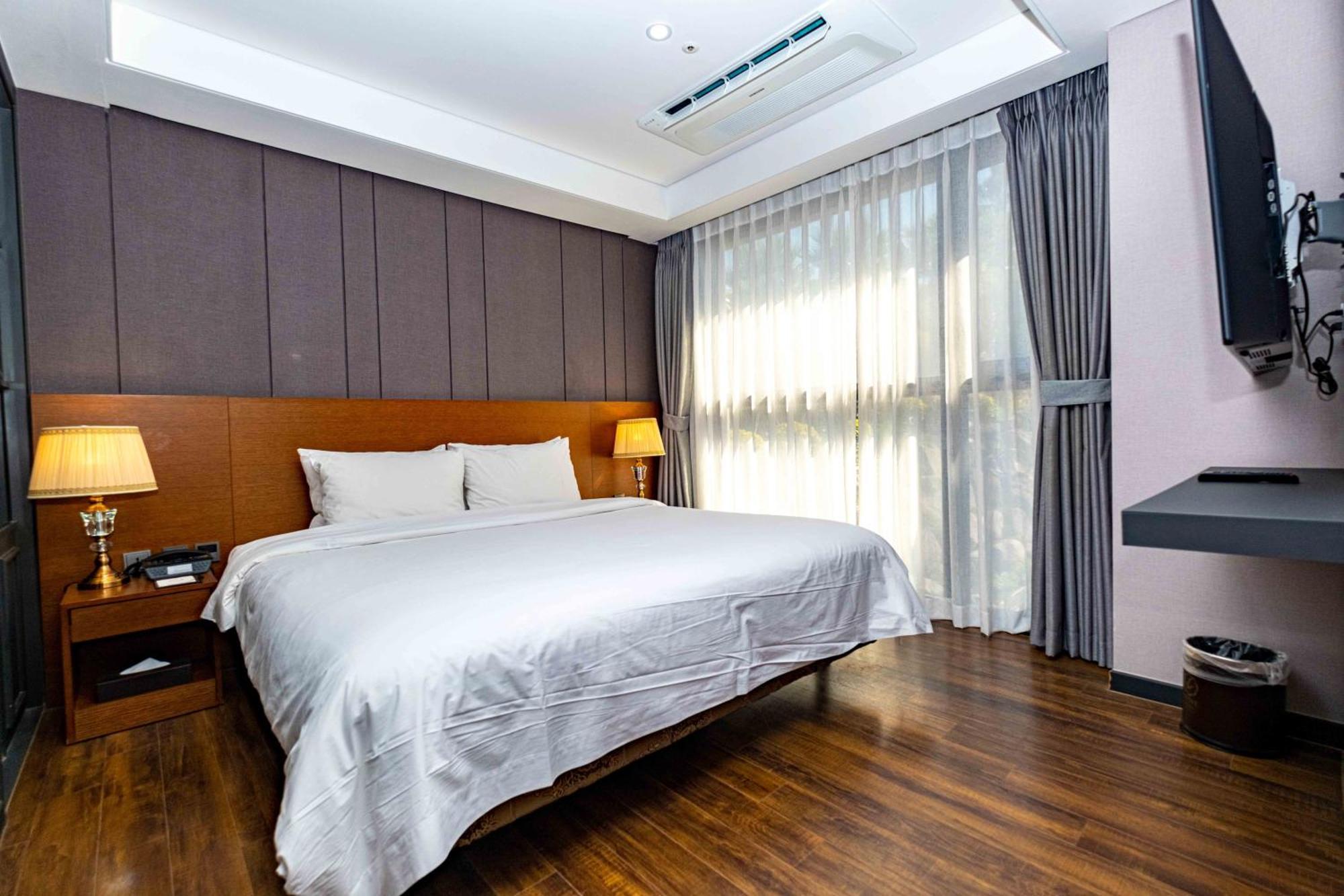 Dyne Oceano Hotel Jeju Exterior foto