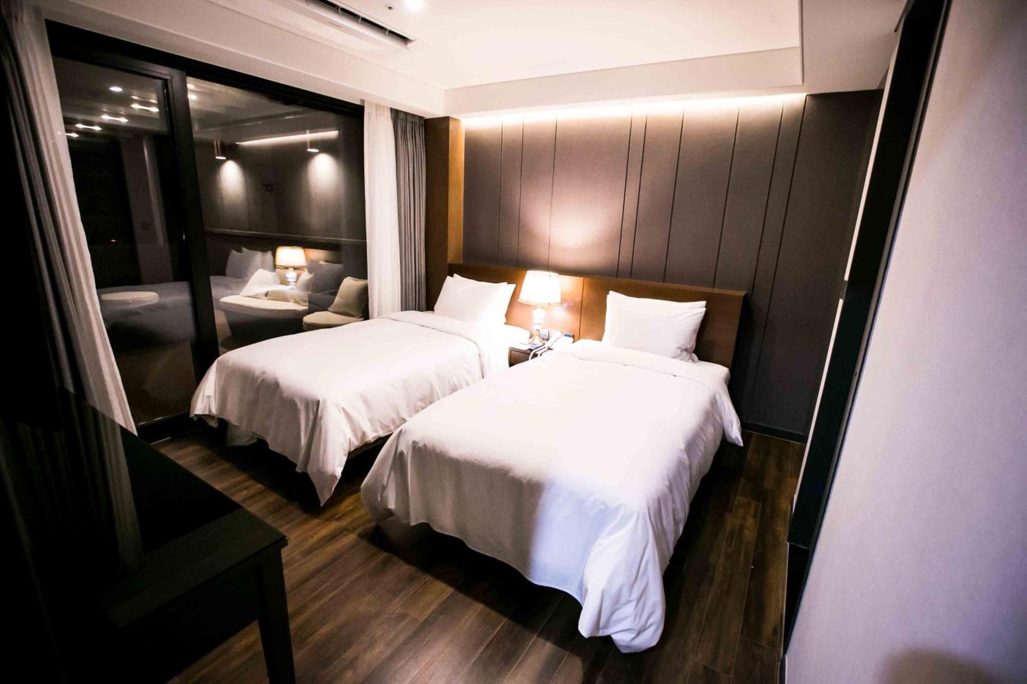 Dyne Oceano Hotel Jeju Exterior foto