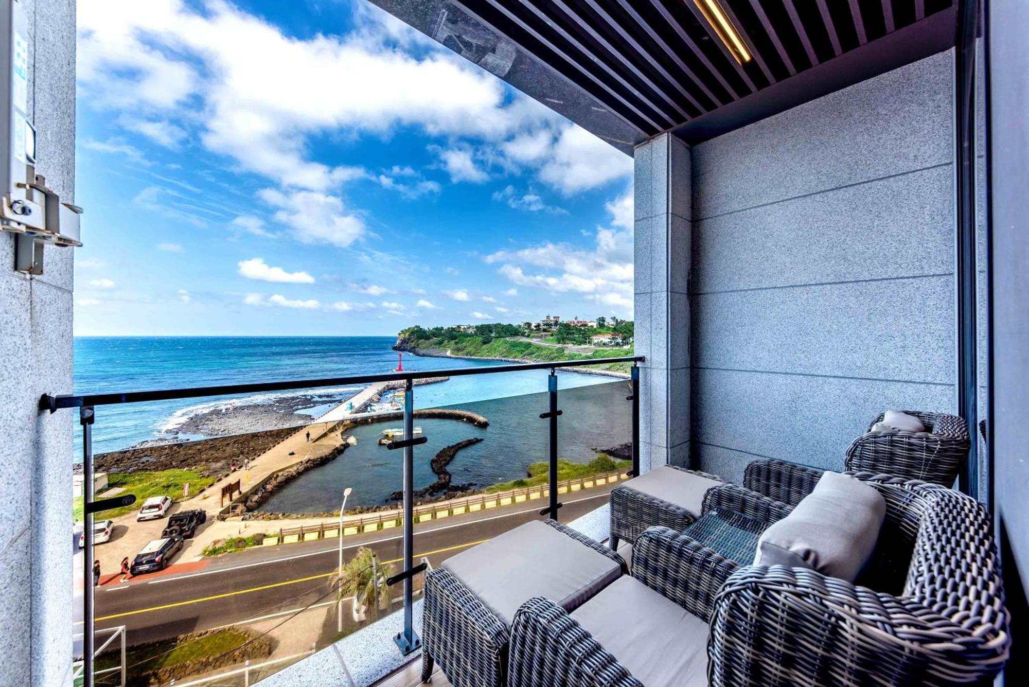 Dyne Oceano Hotel Jeju Exterior foto
